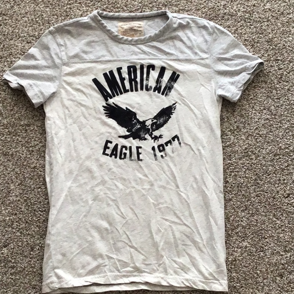American Eagle shirt